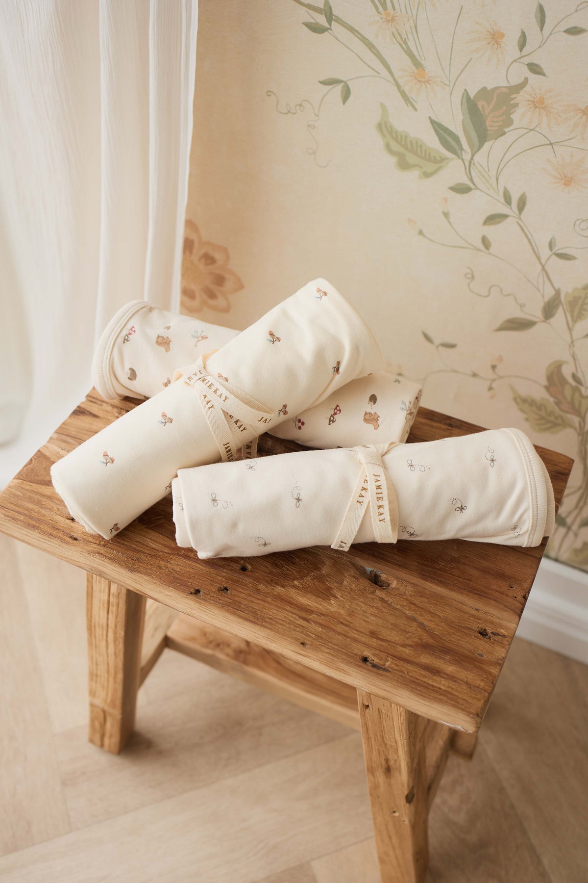 Couverture en mousseline de coton bio imprimé Forêt douce avec tissage respirant pour bébé et nouveau-né