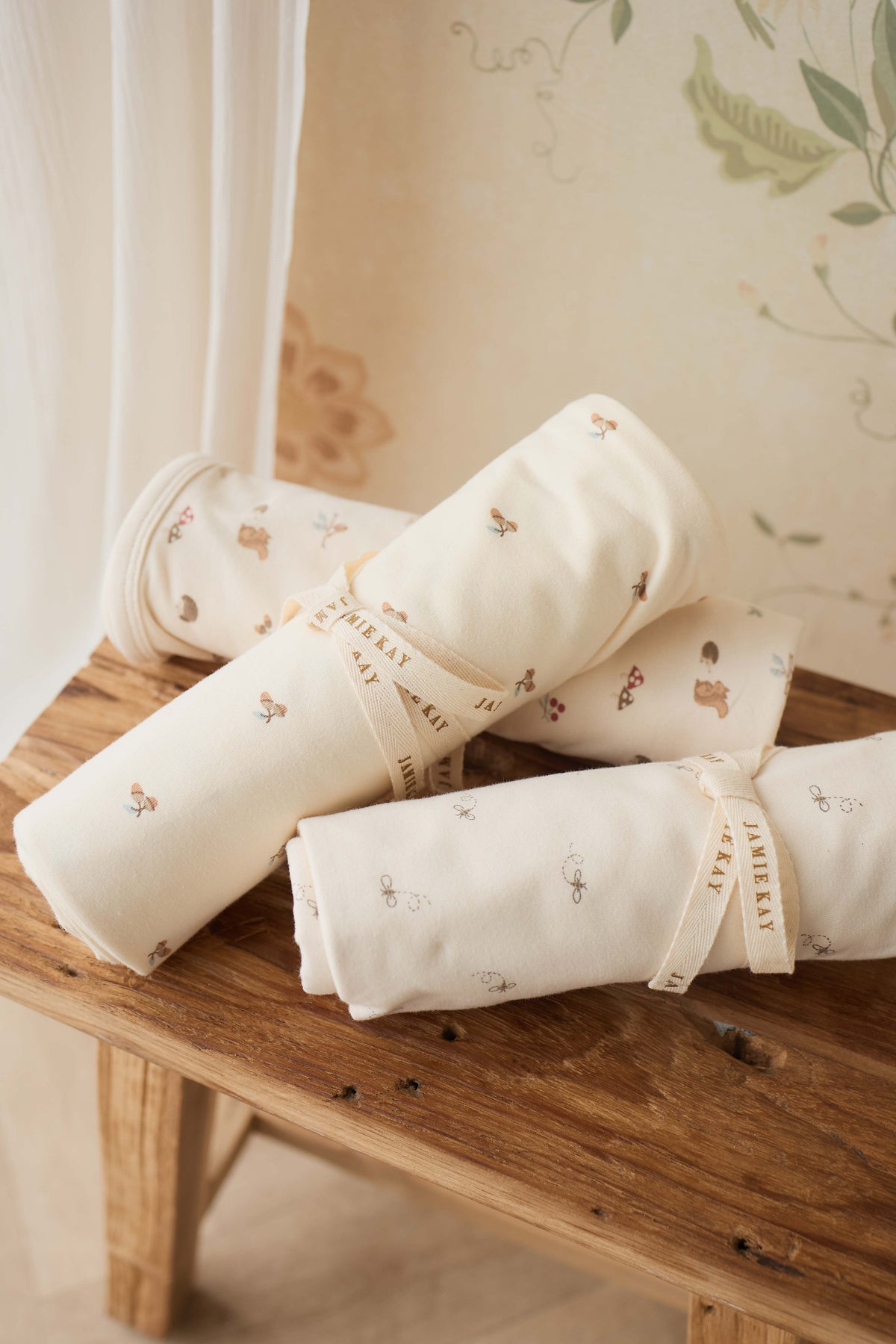 Couverture en mousseline de coton bio imprimé Forêt douce avec tissage respirant pour bébé et nouveau-né