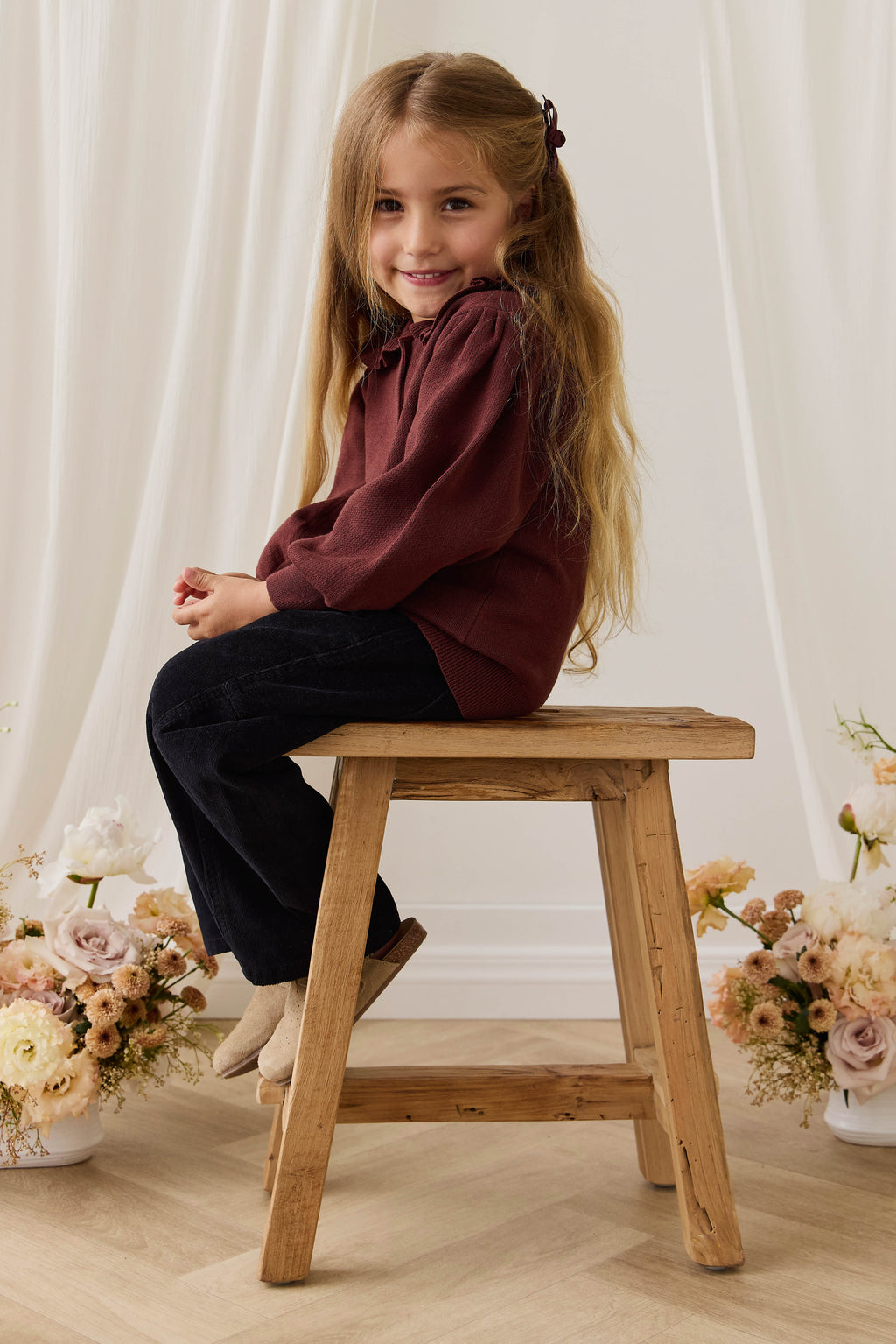 Pantalon classique en velours côtelé ébène coton-élasthanne avec taille élastiquée et poches fonctionnelles pour enfants