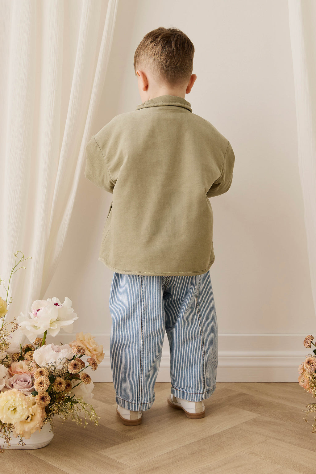 Veste en velours côtelé de coton inspirée du lichen, avec boutons-pression et poches avant pour enfants