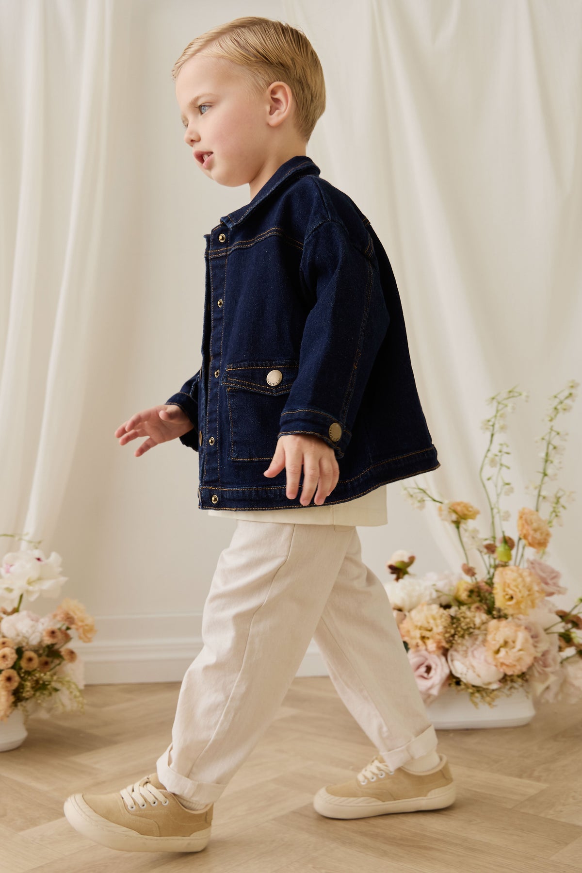 Veste Enfant Classique en Jean Indigo en Coton Élasthanne avec Boutons sur le Devant et Poches Plaques