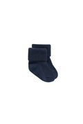 Chaussettes côtelées classiques bleu marine en mélange de coton avec stretch pour bébé et enfant au quotidien